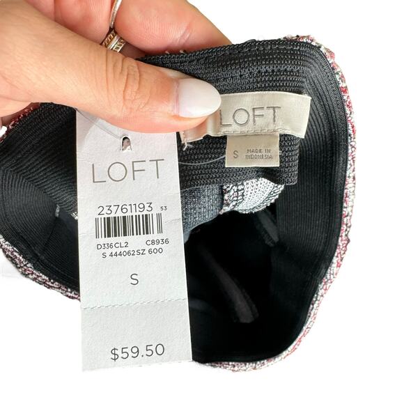 LOFT NWT Red Black White Tweed Textured Pleated Pull On Flare Skater Skirt - Picture 8 of 9